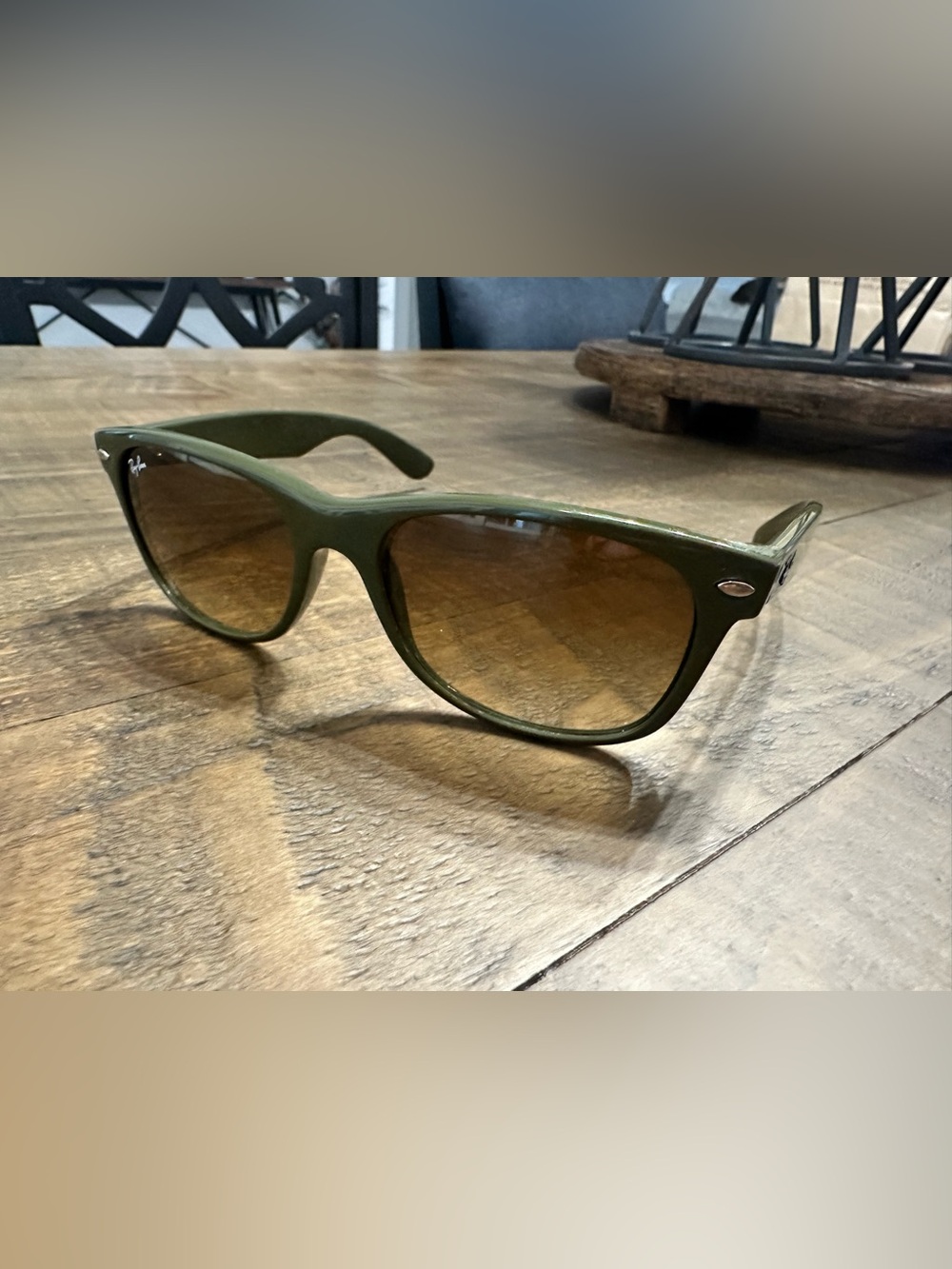 Ray-Ban style Olive Green Sunglasses with Brown Lenses - Picture 3 of 3